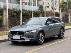Volvo V90 Cross Country B5 AWD Ultimate - фото 1