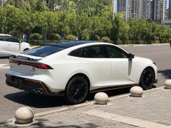 Changan UNI-V 1.5T sports version - фото 4