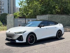 Changan UNI-V 1.5T premium - фото 1