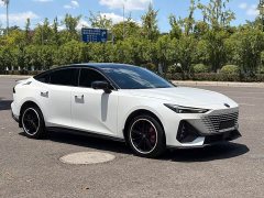 Changan UNI-V 1.5T premium - фото 2