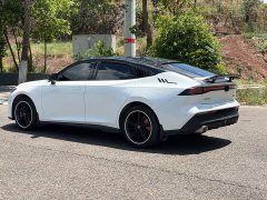 Changan UNI-V 1.5T premium - фото 3