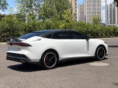 Changan UNI-V 1.5T premium - фото 4