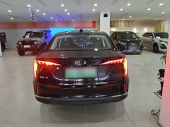 Hongqi E-QM5 facelift basic travel version - фото 6