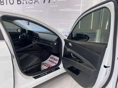 Hyundai Elantra 2022 1.5L CVT GLX Elite Edition - фото 18