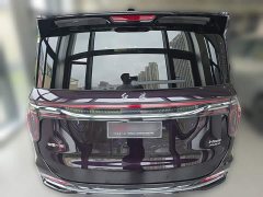 Hongqi HQ9 PHEV 2.0T four-wheel drive luxury version - фото 10