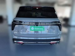 Hongqi HS7 PHEV 2.0T PHEV four-wheel drive flag collar version 6 seats - фото 10