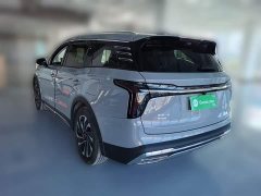 Hongqi HS7 PHEV 2.0T PHEV four-wheel drive flag collar version 6 seats - фото 9