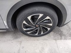 Hongqi HS7 PHEV 2.0T PHEV four-wheel drive flag collar version 6 seats - фото 14