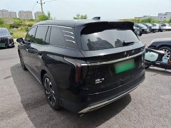 Hongqi HS7 PHEV 2.0T PHEV four-wheel drive Qichang version 7 seats - фото 5