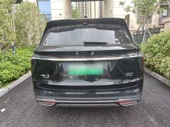 Hongqi HS7 PHEV 2.0T PHEV four-wheel drive Qichang version 6 seats - фото 6