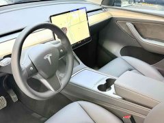 Tesla Model Y facelift rear-wheel drive version - фото 6