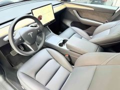 Tesla Model Y facelift rear-wheel drive version - фото 7