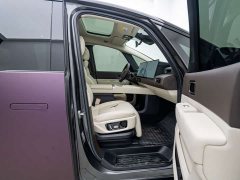 Li Auto Ideal MEGA Ultra - фото 10