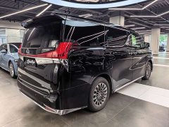 Lexus LM 2020 300h four-seat Royal Edition - фото 4