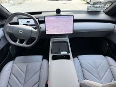 NIO ET5T 75kWh Touring - фото 6
