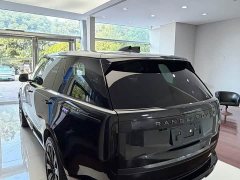 Land Rover Range Rover 3.0 L6 400PS Black Edition - фото 3