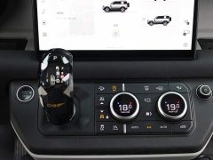 Land Rover Defender 2023 90 3.0T P400 XS - фото 19