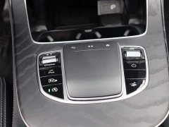 Mercedes-Benz E-Class (Imported) E 260 Coupe - фото 18