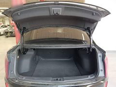 Hongqi E-QM5 2023 basic travel version - фото 19