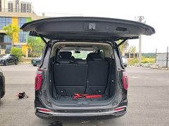 Hongqi HQ9 PHEV 2.0T four-wheel drive business version - фото 19