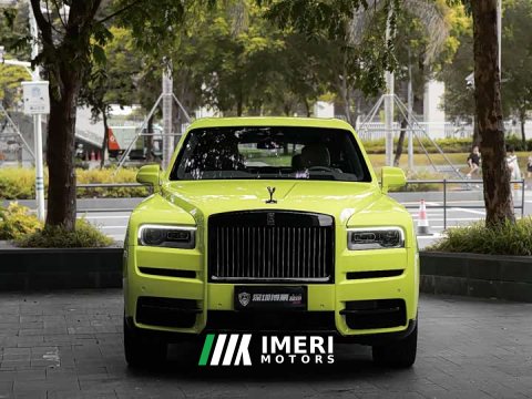 2024 Cullinan 2022 Black Badge - автомобиль из Китая