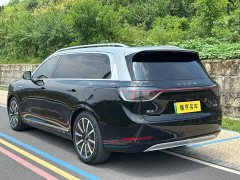 AITO Wenjie M9 extended range Ultra version 42kWh 6-seater version - фото 17