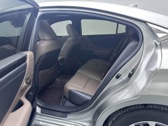 Lexus ES 2022 200 Excellence Edition - фото 13