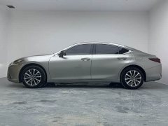 Lexus ES 2022 200 Excellence Edition - фото 7
