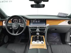 4.0T V8 Edition - фото 6
