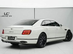 4.0T V8 Edition - фото 9