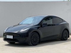 Tesla Model Y 2022 facelift rear-wheel drive version - фото 1