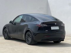 Tesla Model Y 2022 facelift rear-wheel drive version - фото 13