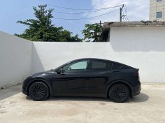 Tesla Model Y 2022 facelift rear-wheel drive version - фото 14