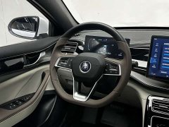BYD Qin PLUS Champion Edition DM-i 120KM Transcendent Type - фото 13