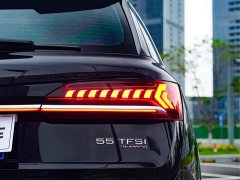 Audi Q7 55 TFSI quattro S line sports version - фото 6