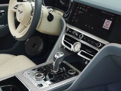 Bentley Flying Spur Hybrid 4.0T V8 Mulliner - фото 18