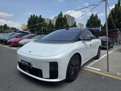 Li Auto Ideal i8 Standard Edition - фото 1