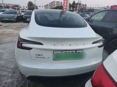 Tesla Model 3 rear-wheel drive version - фото 8
