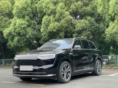 AITO Wenjie M7 2026 extended range Pro four-wheel drive version 5 seats - фото 1