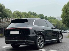 AITO Wenjie M7 2026 extended range Pro four-wheel drive version 5 seats - фото 7