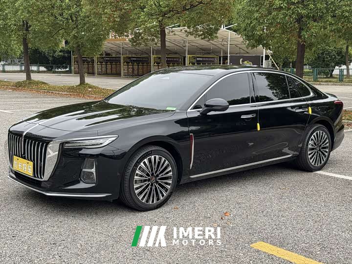 Hongqi H5 2.0T automatic Qichang version - автомобиль из Китая