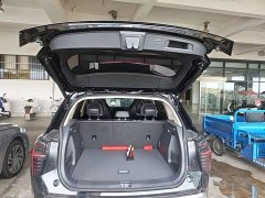 Hongqi HS3 PHEV 2024 115km Jinwei Edition - фото 19