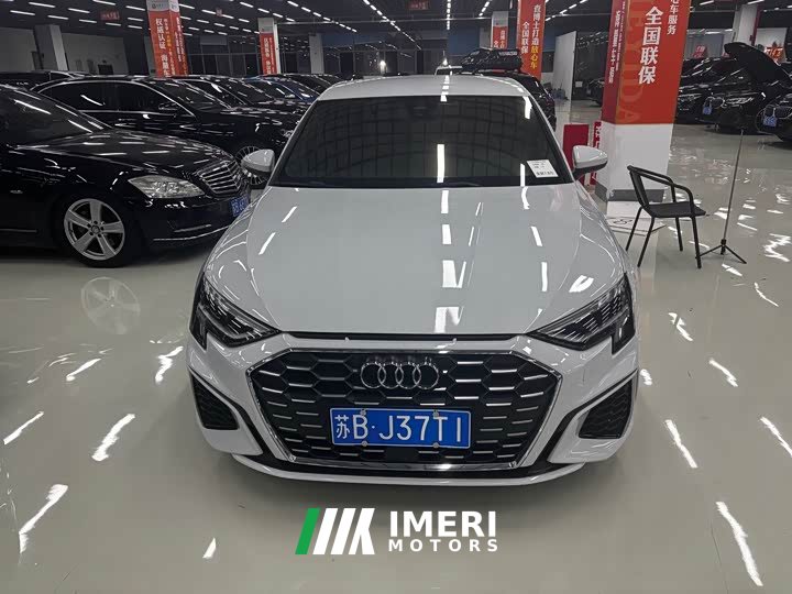 Audi A3 Sportback 35 TFSI Enterprising and Elegant - автомобиль из Китая