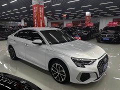 Audi A3 Sportback 35 TFSI Enterprising and Elegant - фото 3