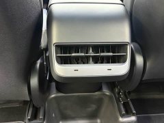 Tesla Model Y 2022 rear-wheel drive version - фото 14