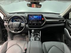 Toyota Highlander 2023 2.5L intelligent electric hybrid dual-engine four-wheel drive premium version 7 seats - фото 10