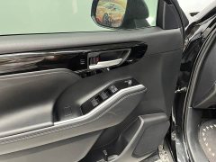 Toyota Highlander 2023 2.5L intelligent electric hybrid dual-engine four-wheel drive premium version 7 seats - фото 6
