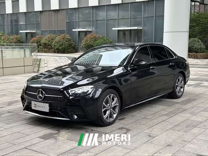 Mercedes-Benz E-Class facelift three E 300 L sporty and fashionable - автомобиль из Китая