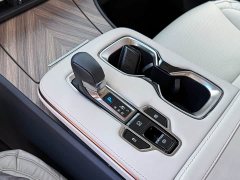 Lexus LM 2023 350h seven-seat elegant version - фото 11