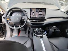 Hongqi E-QM5 2021 Charging T3 version 4 seats - фото 10